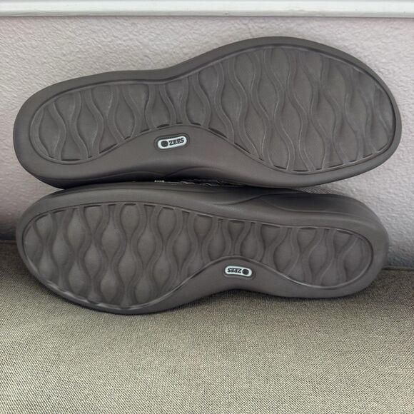 Bzees LifeStride Niche III Slip-On Shoes, Washable, Size 11M Brown Grey - Picture 7 of 8